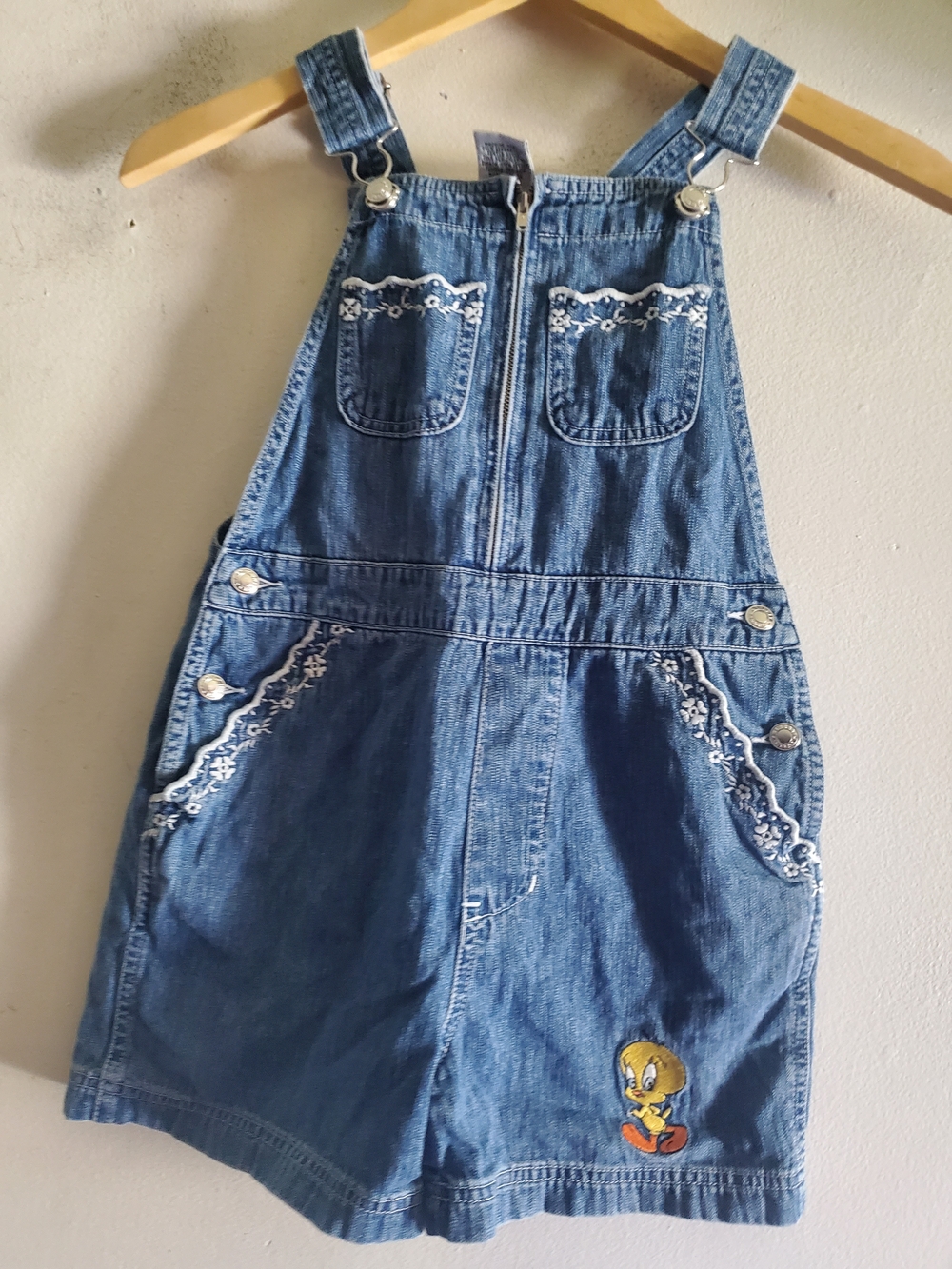 Warner Bros Tweety Short Overalls with Embroidered Accents - Picture 4 of 10